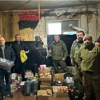 Ukraine transport - soldiers