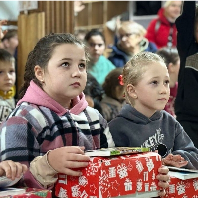 Ukraine - children with shoeboxes